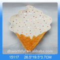 Decoración de verano patrón de crema linda placa de pan de cerámica con tapa